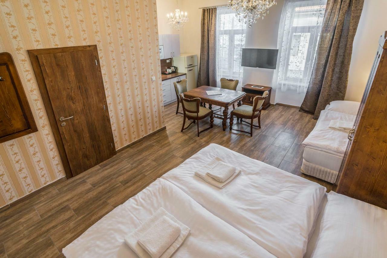 Retro Apartments Bosak Contactless Check-In Prešov المظهر الخارجي الصورة