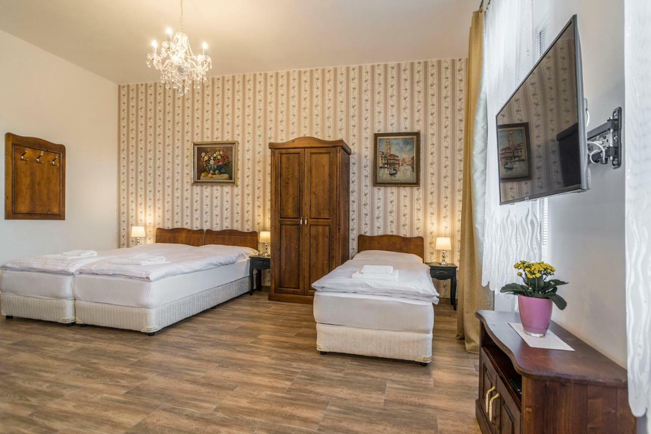 Retro Apartments Bosak Contactless Check-In Prešov المظهر الخارجي الصورة